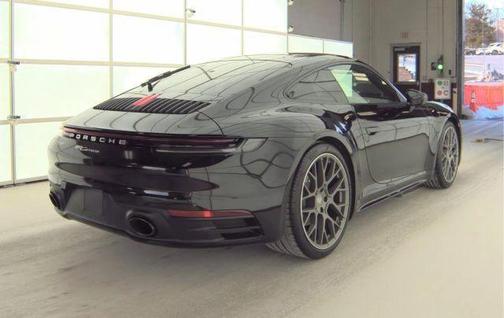 2021 Porsche 911 Carrera