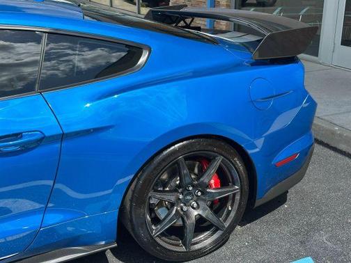 2021 Ford Shelby GT500 Base