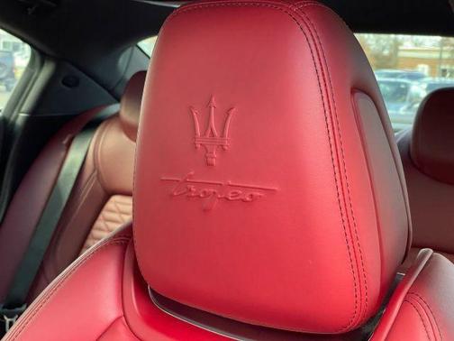 2023 Maserati Ghibli Trofeo