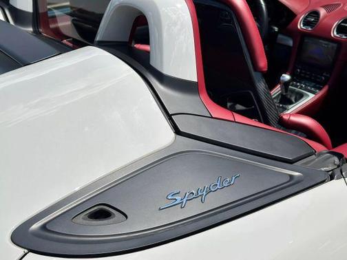 2021 Porsche 718 Spyder Base