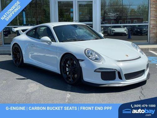White 2015 Porsche 911 GT3