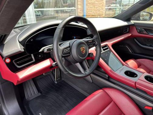 2021 Porsche Taycan Turbo S