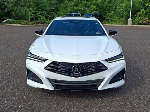 2025 Acura TLX