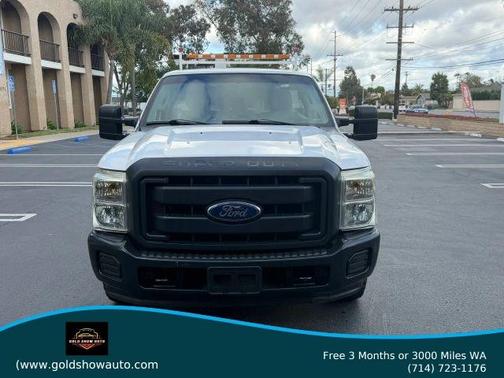 White 2013 Ford F-250 XL