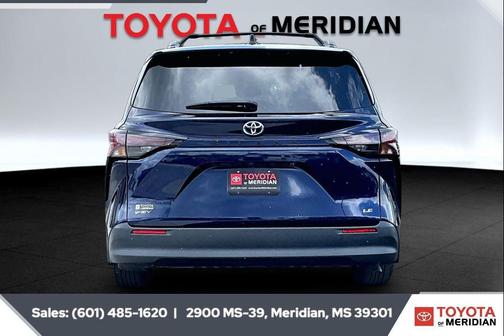 Blueprint 2025 Toyota Sienna LE