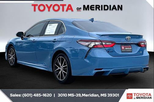 Cavalry Blue 2024 Toyota Camry SE