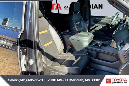 2023 GMC Yukon 4WD AT4