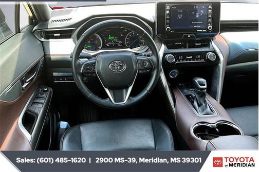 2021 Toyota Venza LE