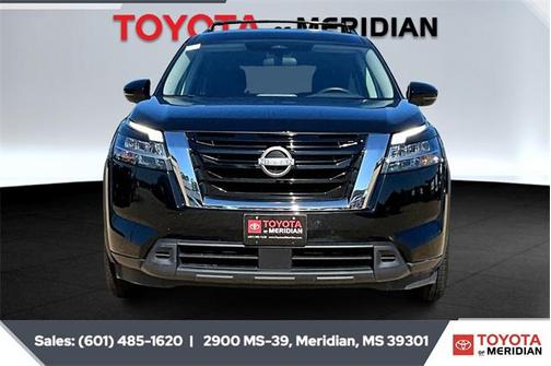 2022 Nissan Pathfinder SV 4WD