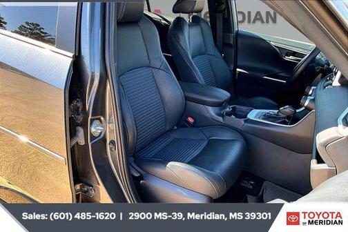 2021 Toyota RAV4 Hybrid SE