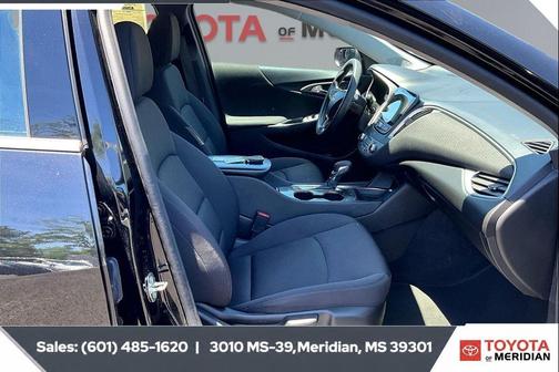 Mosaic Black Metallic 2024 Chevrolet Malibu FWD 1LT
