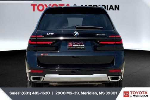 2023 BMW X7 xDrive40i