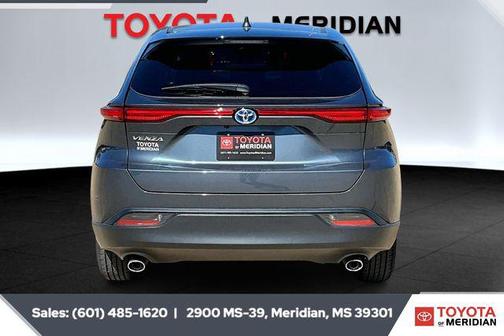 2023 Toyota Venza LE