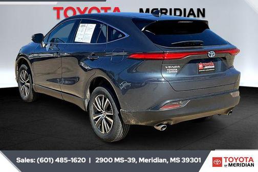 2023 Toyota Venza LE