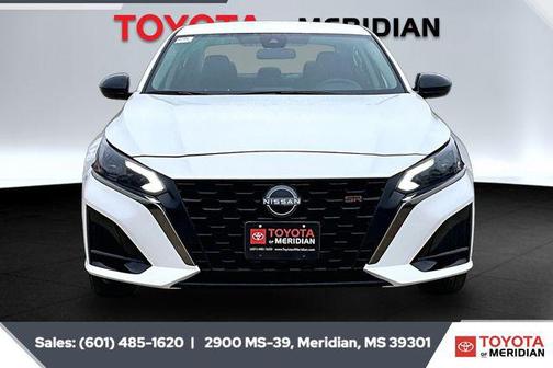 2024 Nissan Altima SR FWD