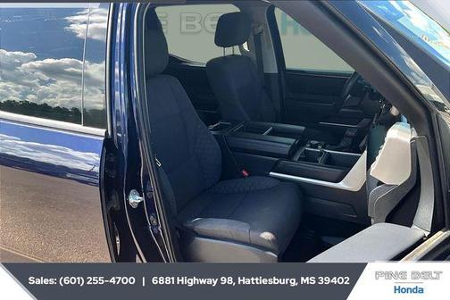 2022 Toyota Tundra SR5