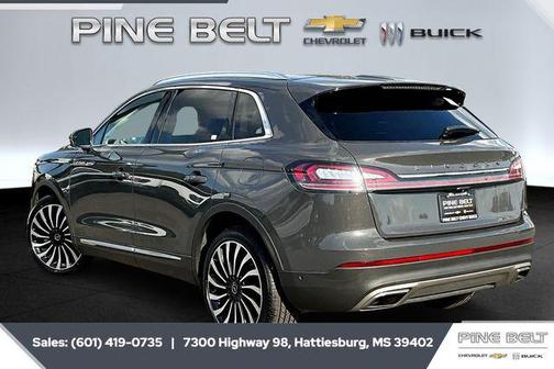 2022 Lincoln Nautilus Black Label