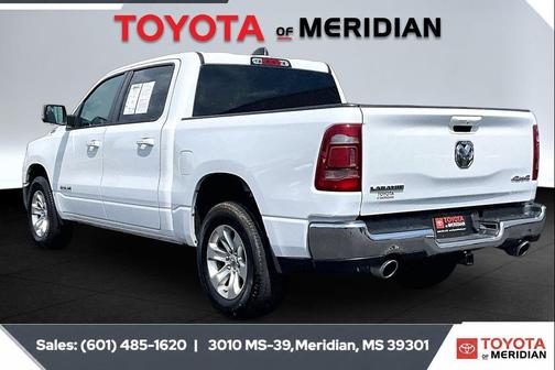 Bright White Clearcoat 2023 RAM 1500 Laramie