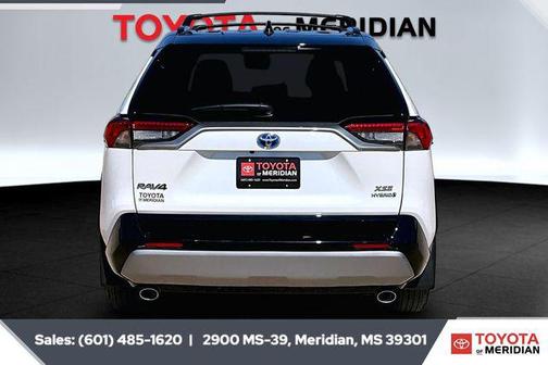 2023 Toyota RAV4 Hybrid SE