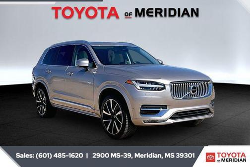 2024 Volvo XC90 B6 Plus Bright Theme 6-Seater