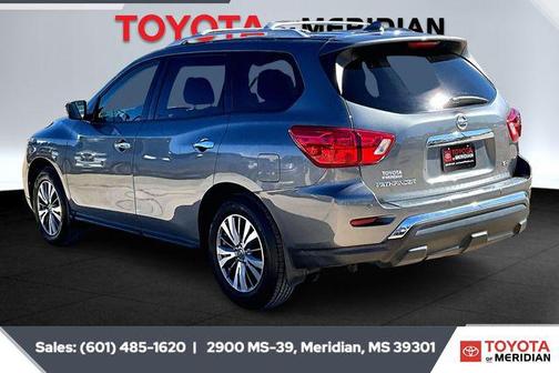 2020 Nissan Pathfinder SV 2WD