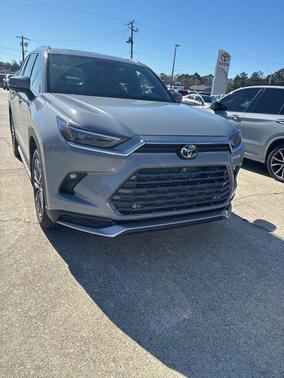 2026 Toyota Grand Highlander Hybrid Platinum MAX