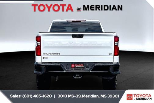 Summit White 2025 Chevrolet Silverado 1500 LT Trail Boss