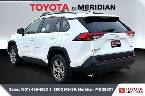 2025 Toyota RAV4 Hybrid LE