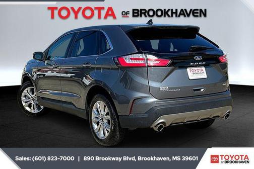 2024 Ford Edge Titanium