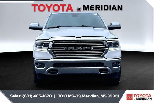 Ivory White Tri-Coat Pearlcoat 2020 RAM 1500 Laramie