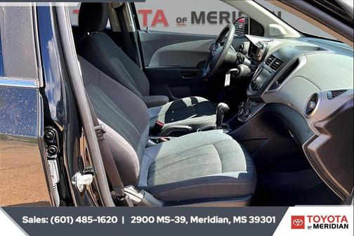 Mosaic Black Metallic 2016 Chevrolet Sonic LT