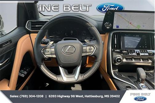 2025 Lexus LX 700h Luxury