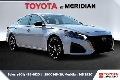 2024 Nissan Altima SR FWD