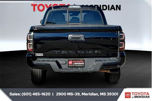 2018 Toyota Tacoma SR