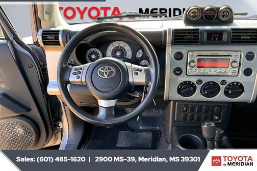 2014 Toyota FJ Cruiser Base