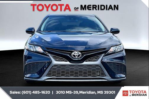 Galactic Aqua Mica 2021 Toyota Camry SE