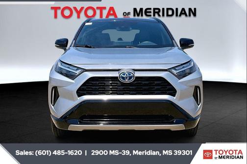 2022 Toyota RAV4 Hybrid SE