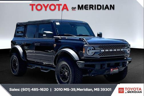 Shadow Black 2022 Ford Bronco Badlands