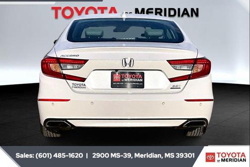 Platinum White Pearl 2021 Honda Accord Touring 2.0T