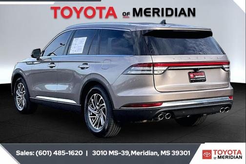 Iced Mocha 2021 Lincoln Aviator Standard