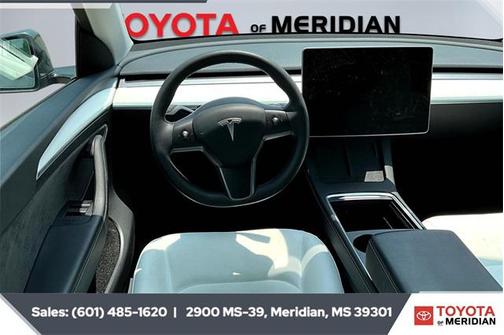 2023 Tesla Model Y Long Range Dual Motor All-Wheel Drive