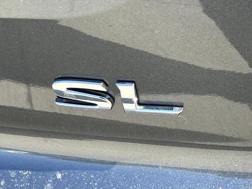 2023 Nissan Pathfinder SL FWD