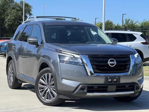 2023 Nissan Pathfinder SL FWD