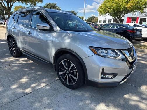 2020 Nissan Rogue SL