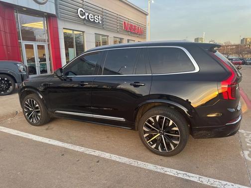 2025 Volvo XC90 Plug-In Hybrid T8 Core 7-Seater