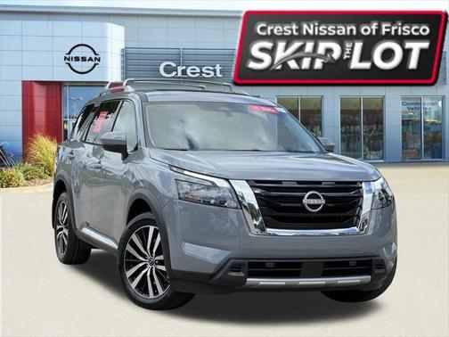 2025 Nissan Pathfinder Platinum 4WD