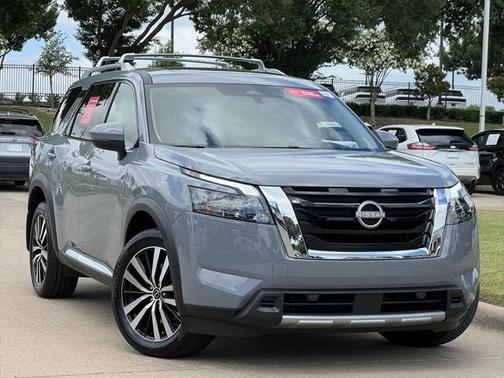 2025 Nissan Pathfinder Platinum 4WD