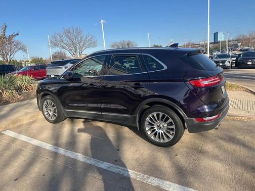 2015 Lincoln MKC Base