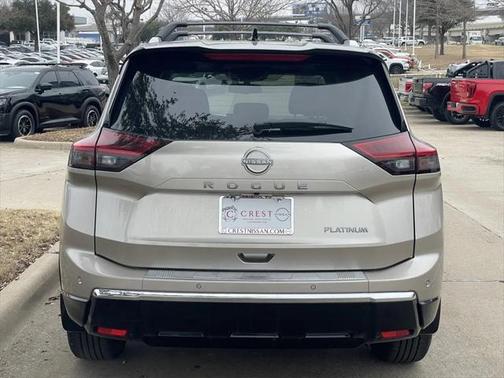 2025 Nissan Rogue Platinum