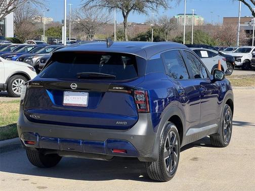 2025 Nissan Kicks SV